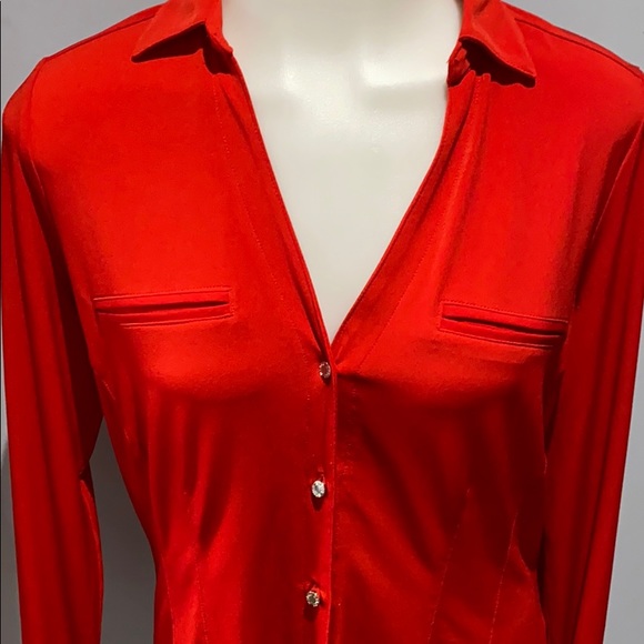 Button down - Picture 2 of 7